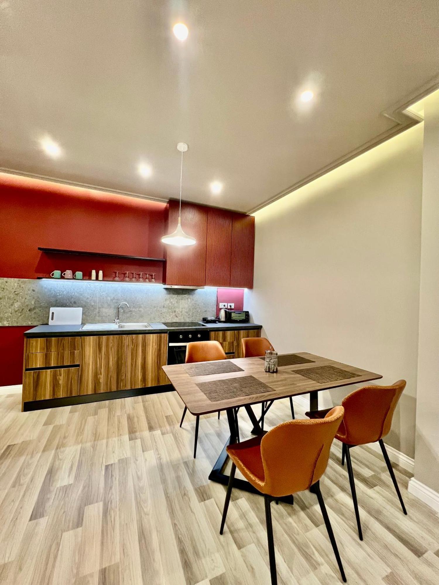 טיראנה Spiranca Luxury Suites מראה חיצוני תמונה