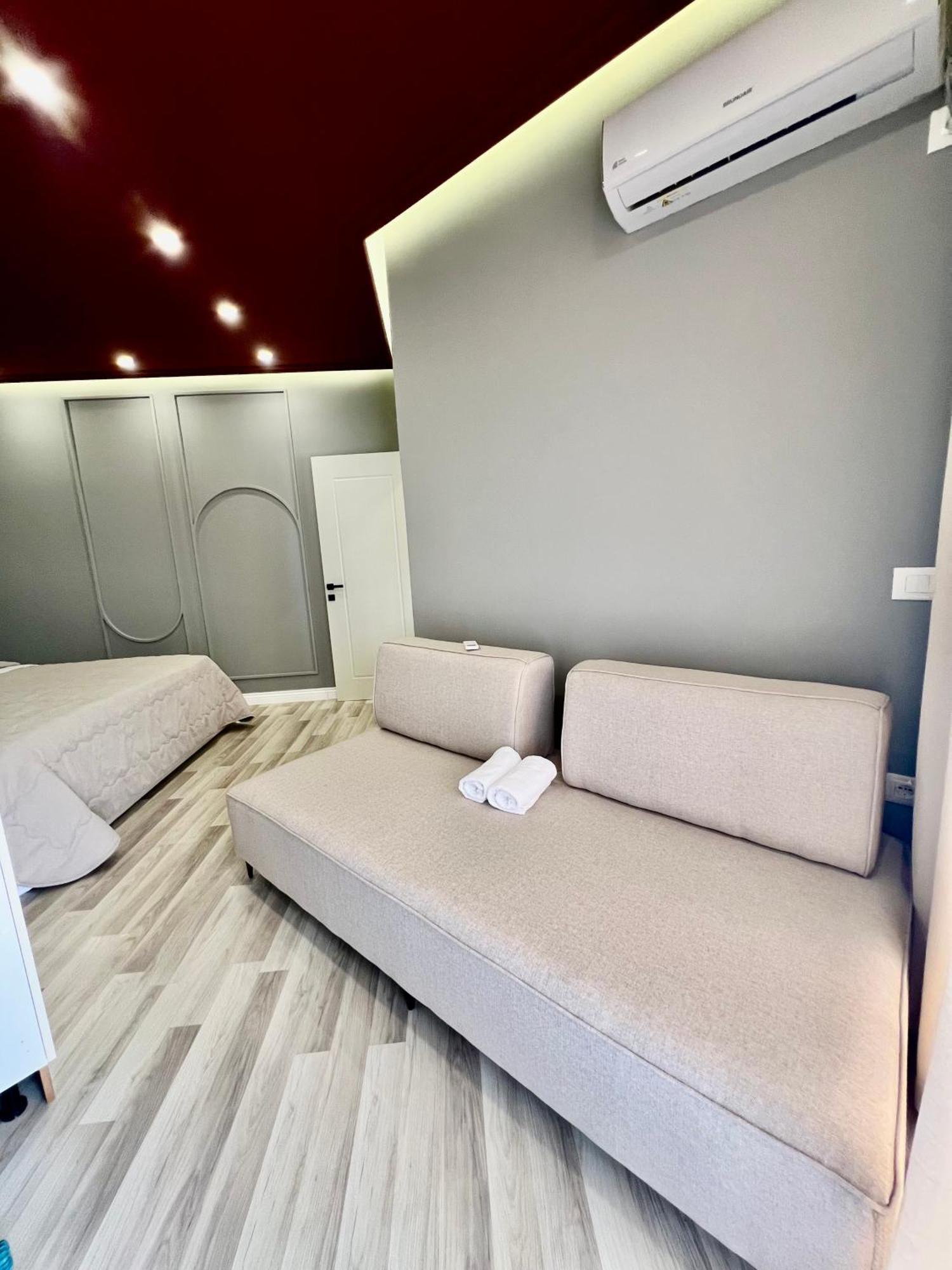 טיראנה Spiranca Luxury Suites חדר תמונה